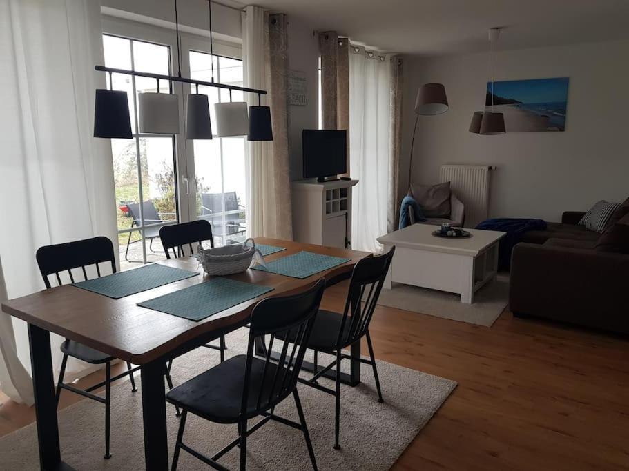 Ferienwohnung Wellenglitzern Breege Exterior foto